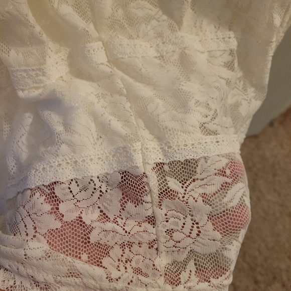 Torrid size 2 hi-low cream lace dress - Picture 4 of 4
